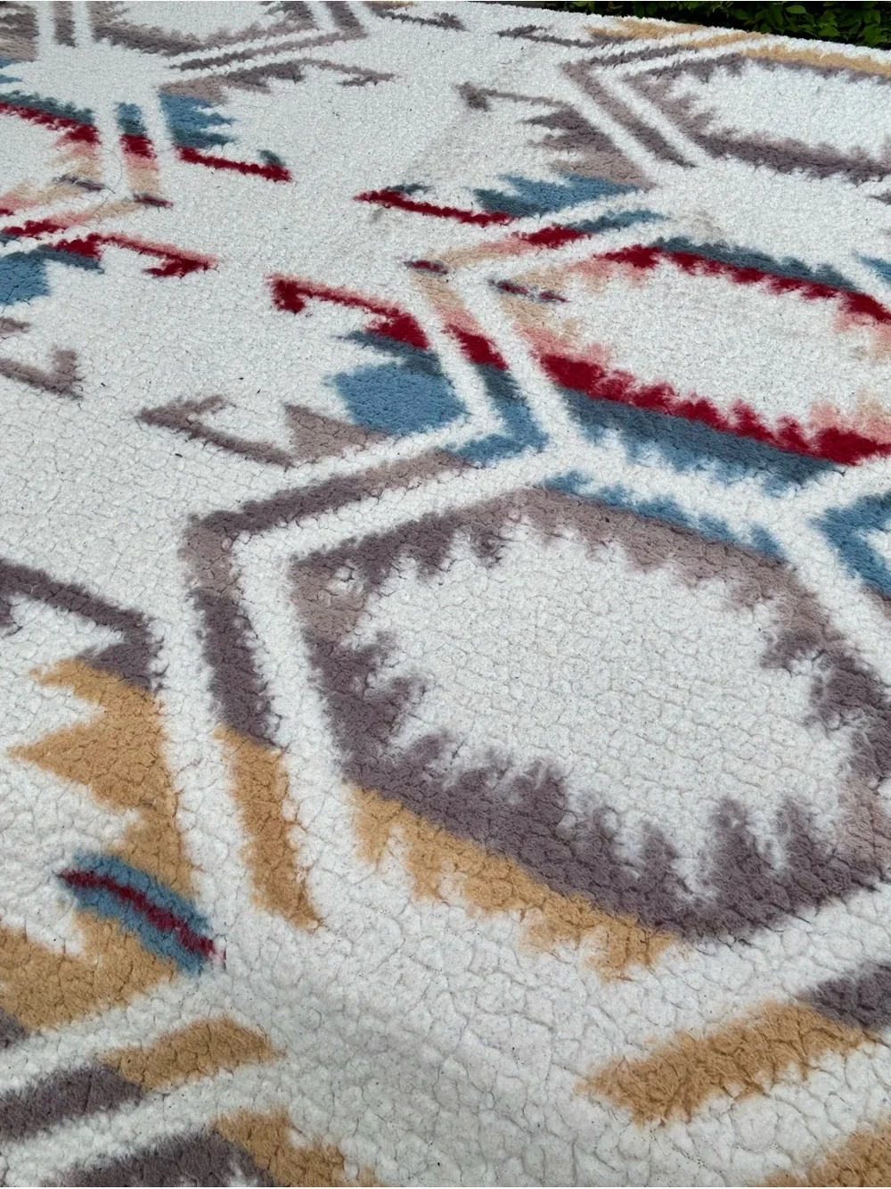 Pendleton Cream Sherpa Fleece Blanket “White Sands”